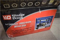 Precision Mitre Saw in Box