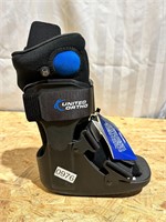 NEW UNITED ORTHO FRACTURE BOOT SZ XS
