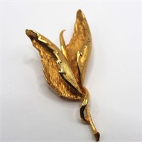 Gold Tone Leaf Pin