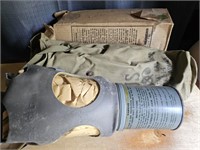 Vintage Military Issued Gas Mask Adult w Bag & Box