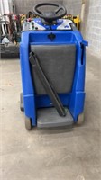 Used Chariot Industrial Sweeper iVac 34 ATV