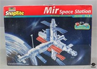 Revell Monogram SnapTite Mir Space Station Model