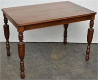 Rectangular Wood Dining Table w/Traditional