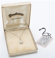 LADIES 10K WHITE GOLD CULTURED PEARL NECKLACE