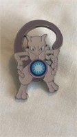 Pokémon Mewtwo pin