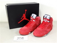 Men's Nike Air Jordan 5 Retro Shoes - Size 10.5