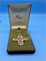 Flair Cross Necklace