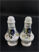 Royal Tara Porcelain Shaker Set