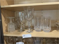 LOT OF GLASSWARE