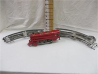 Metal Wind-Up Train Engine w/ Track
