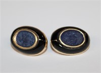 14k yellow gold black Onyx Intagilo Pierced