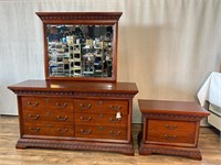 Touchstone Dresser w/Mirror & Nightstand