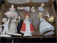 Knick knacks, statues