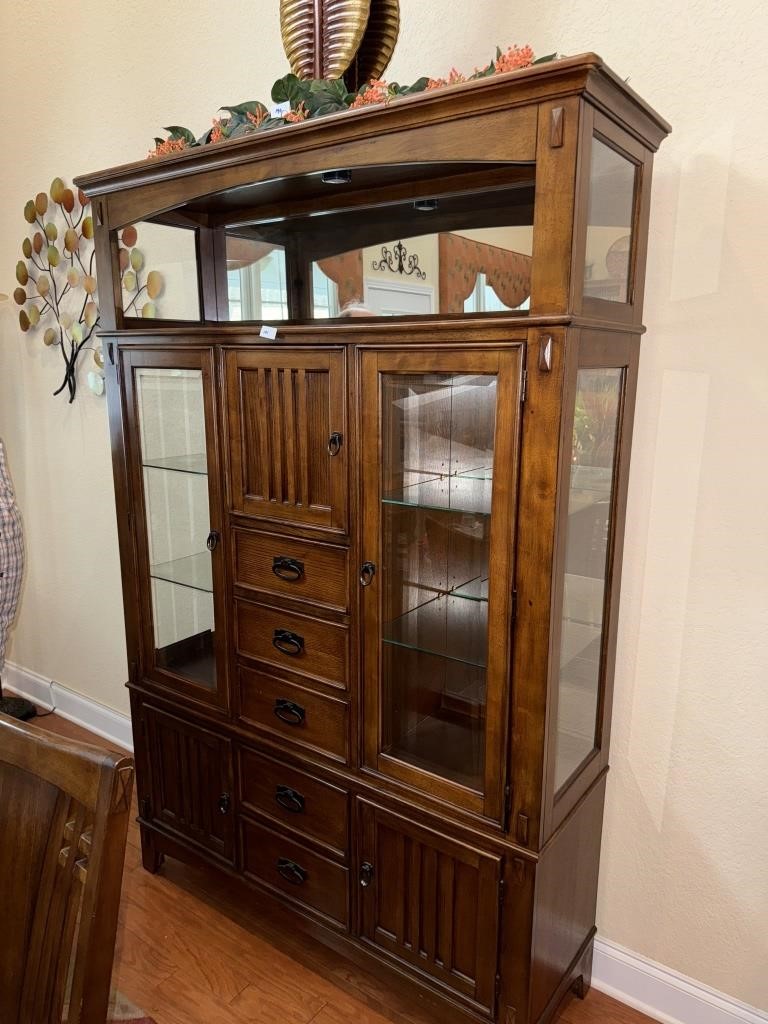 BEAUTIFUL LARGE MISSION LOOK CABINET