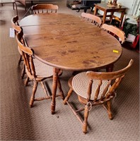 Wood Kitchen Table and 6 Chairs