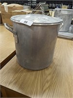 Aluminum Stock Pot w/ Lid