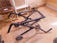 Metal folding rolling tool stand