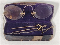 Gold Reading Glasses w/ Sweater Pin