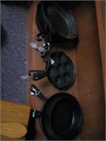 Misc Cast iron skillets