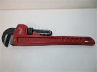 Milwaukee 14in Pipe Wrench