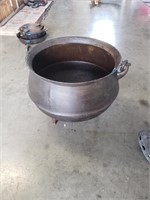 late 1700's to earlier 1800's cauldron