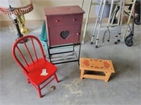 Doll chair, stool +