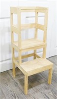 Wooden Child's Standing Tower Step Ladder