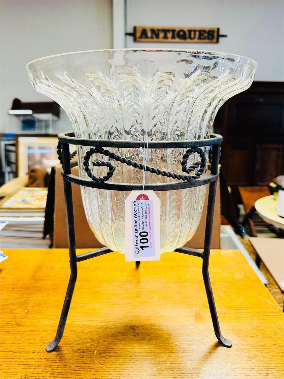 Decorative Glass Bowl w/Metal Stand