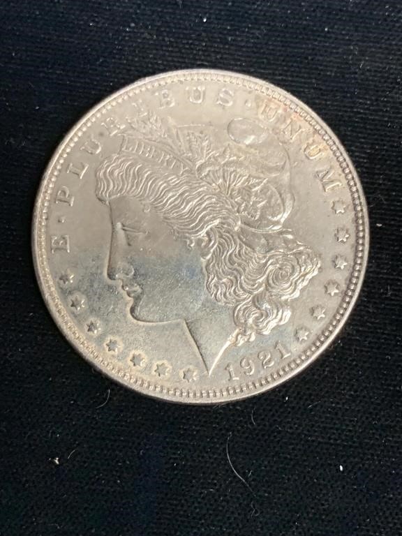 1921 MORGAN SILVER DOLLAR