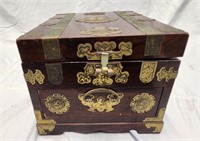 Beautiful Ornate Jewelry box with mirror 10x7x6