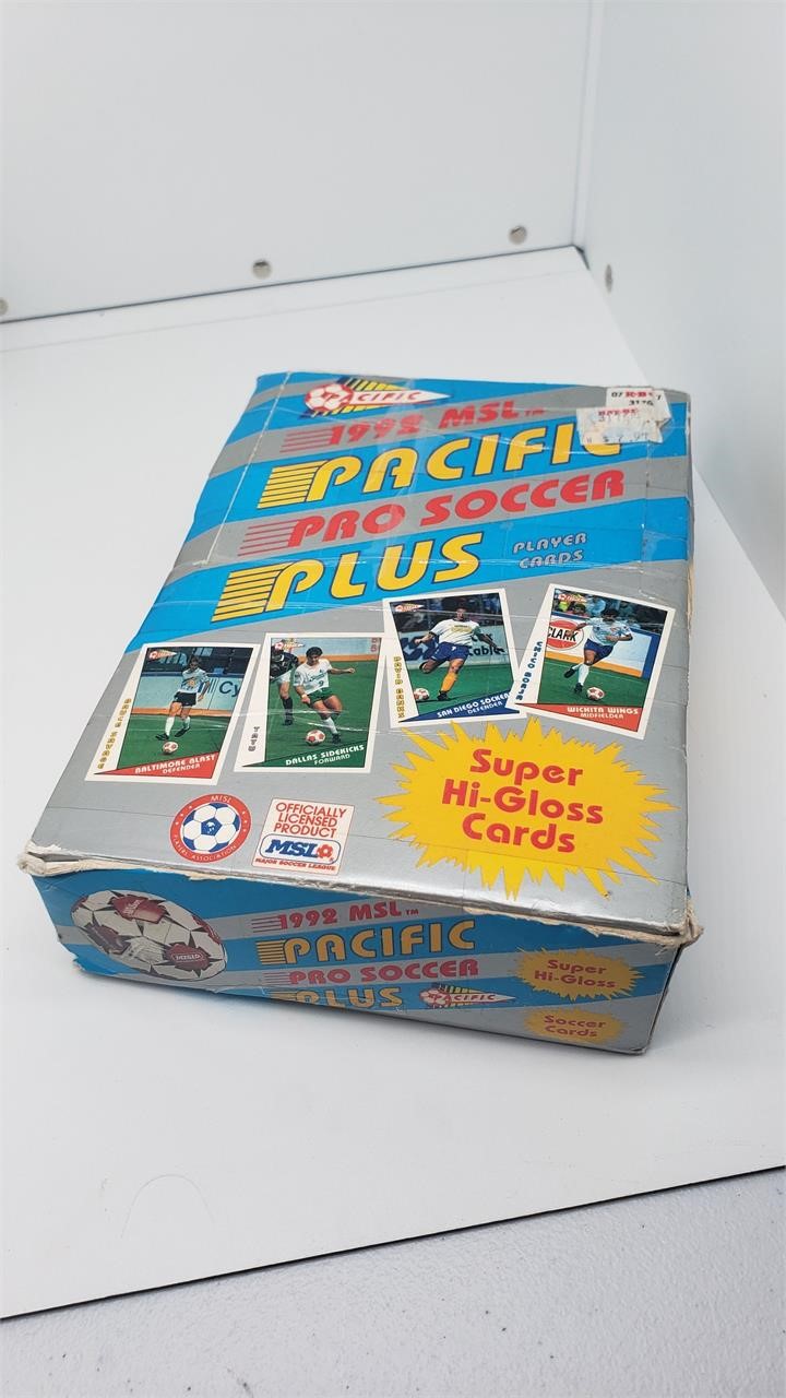 1992 Pacific Plus Pro Soccer Hi Gloss Box MSL