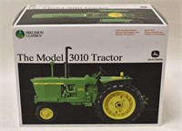 1/16 Ertl John Deere Model 3010 Tractor Precision