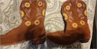 WOMEN'S SUNFLOWER BOOTS - NEW SZ 8