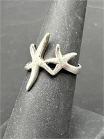 925 Silver Starfish Ring Size 6
TW 3.38g