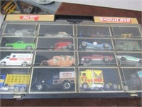 Hot Wheels Showcase & 16 Assorted Vehicles