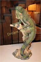 Tall Resin Lizzard 25.5H