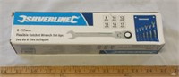 Flexible Ratchet Wrench Set   New in Box