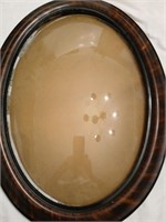 Antique Oval Frame w/Glass-(orig glass)17"x23"