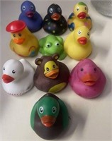 10 Qty rubber bath duck & frog  toys