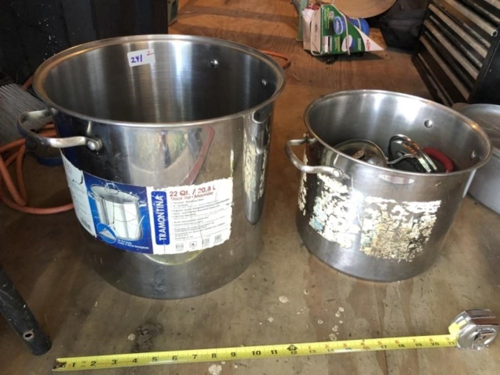 (2) Heavy Stinless Stock Pots (22 Qt on left)