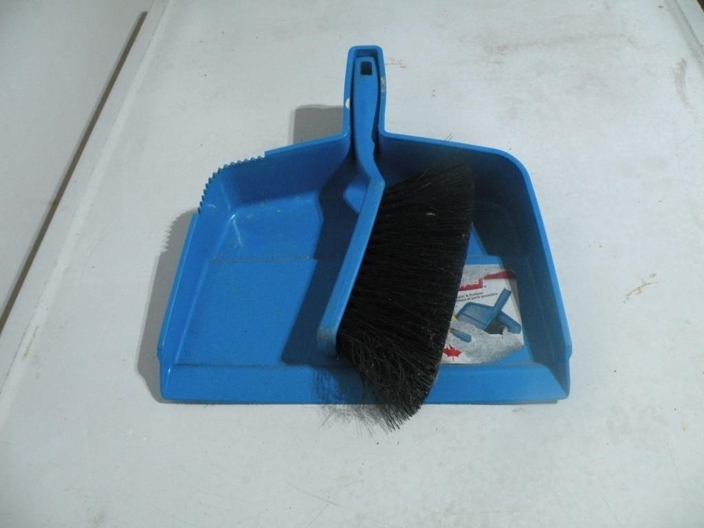 dustpan