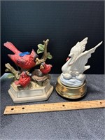 2pc Musical Figurines