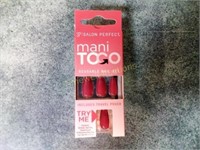 Salon Perfect Mani To Go Light Pink Nail Set  30 P