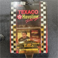 NOS Texaco Havoline Ernie Irvan Die Cast Car/Card