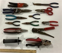 Lot of tools w/ wire cutters, pliers, cutters