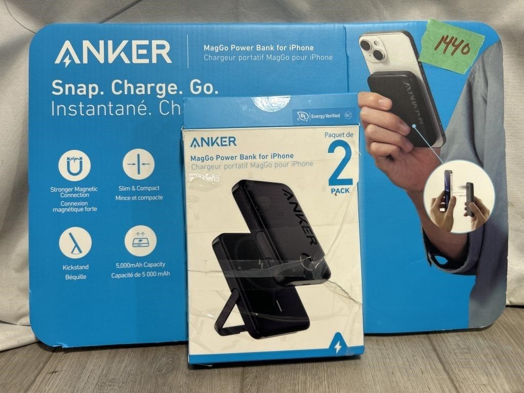 Baker Snap. Charge. Go Power Bank For Iphone