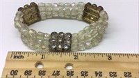 OF) IRIDESCENT BEADED STRETCH BRACELET WITH