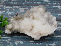 CHALCEDONY ROCK STONE LAPIDARY SPECIMEN