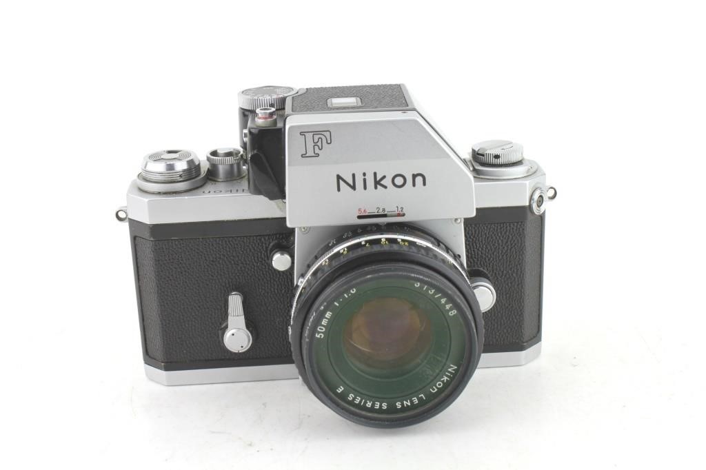 NIKON F PHOTOMIC FTN 35MM SLR CAMERA