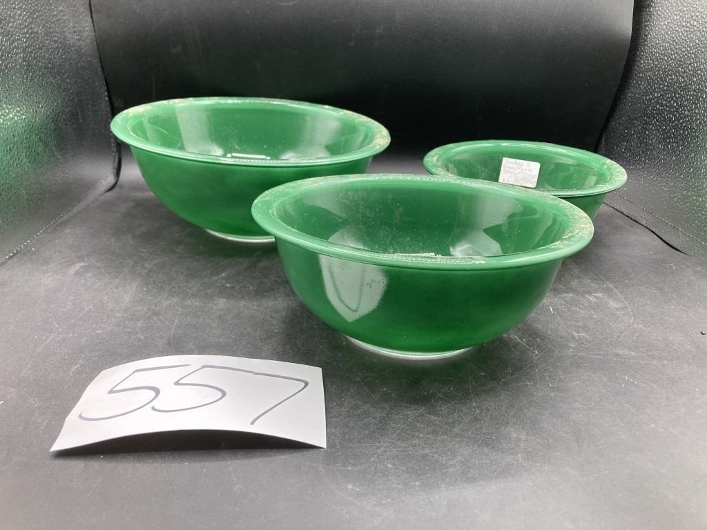 Vintage Pyrex Forest Gn. Clear Bottom Nest. Bowls